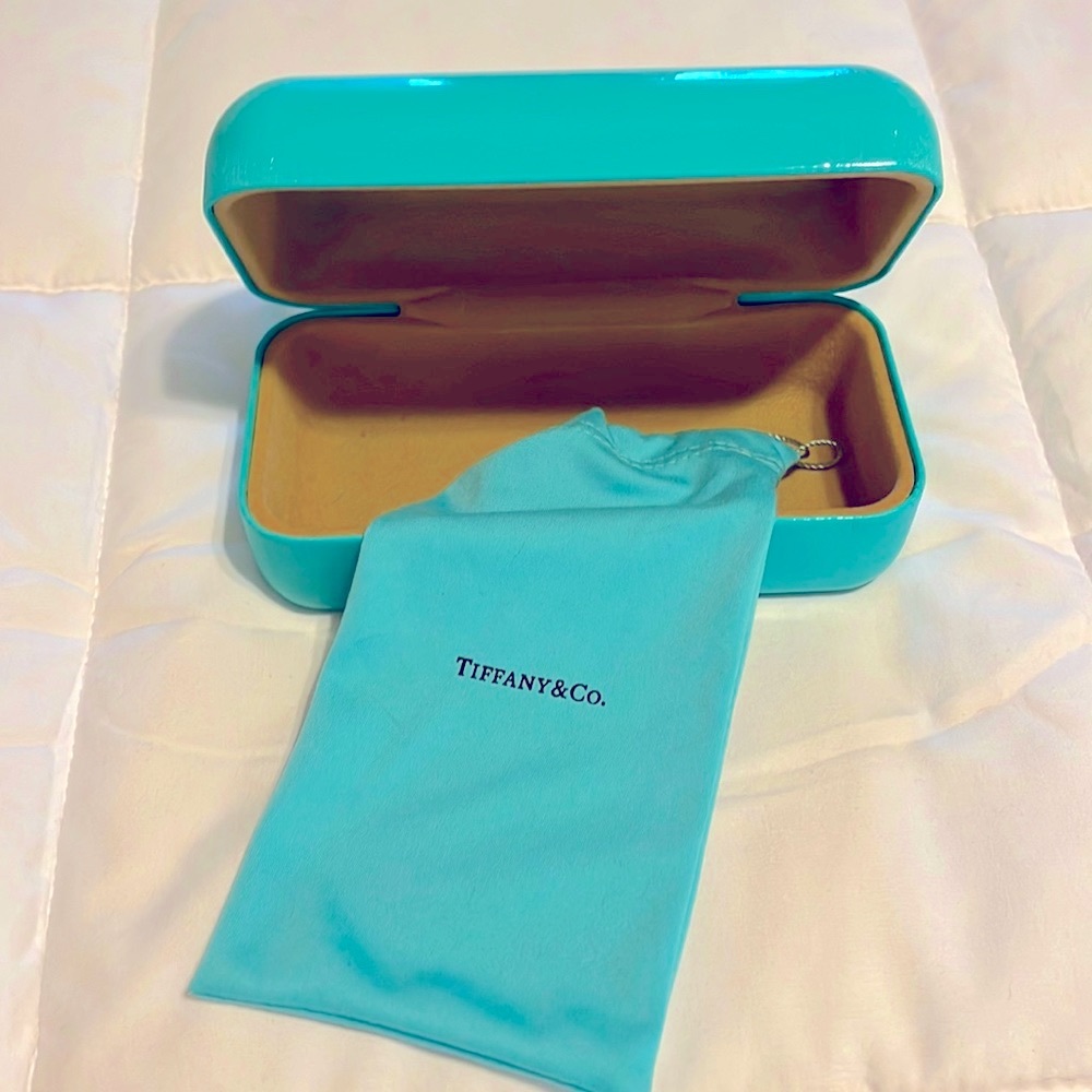 Large Tiffany hard clamshell style glasses case, with soft case included
